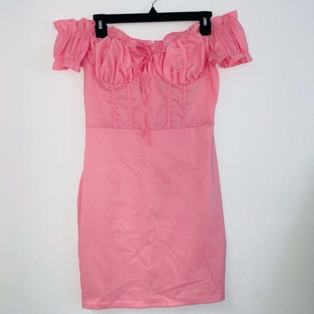 NWT pretty Little Thing  Baby Pink Bardot Frill Bodycon Size 10 Dress